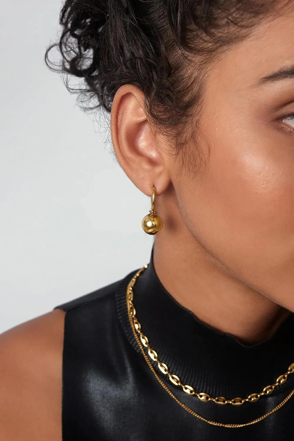 18K Gold Plated Ball Pendant Earrings Exquisite Charm Earrings for Women
