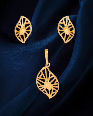 22 KT Designer Gold Pendant Set (D141)