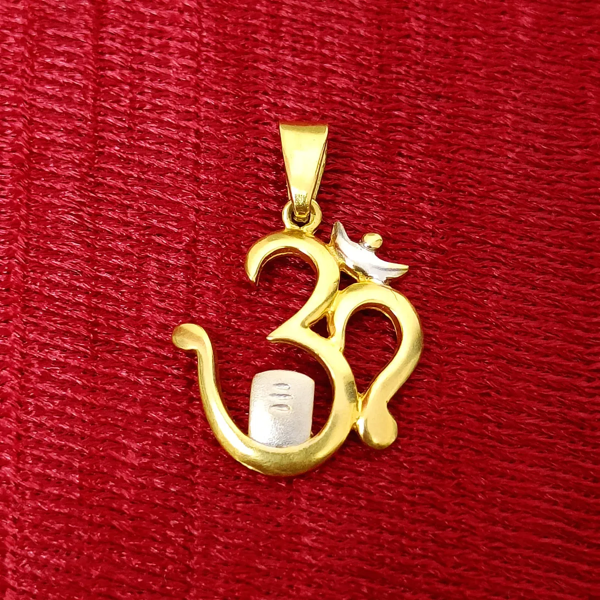22 KT Gold Unisex Divinely Blessed Om Pendant (D44)
