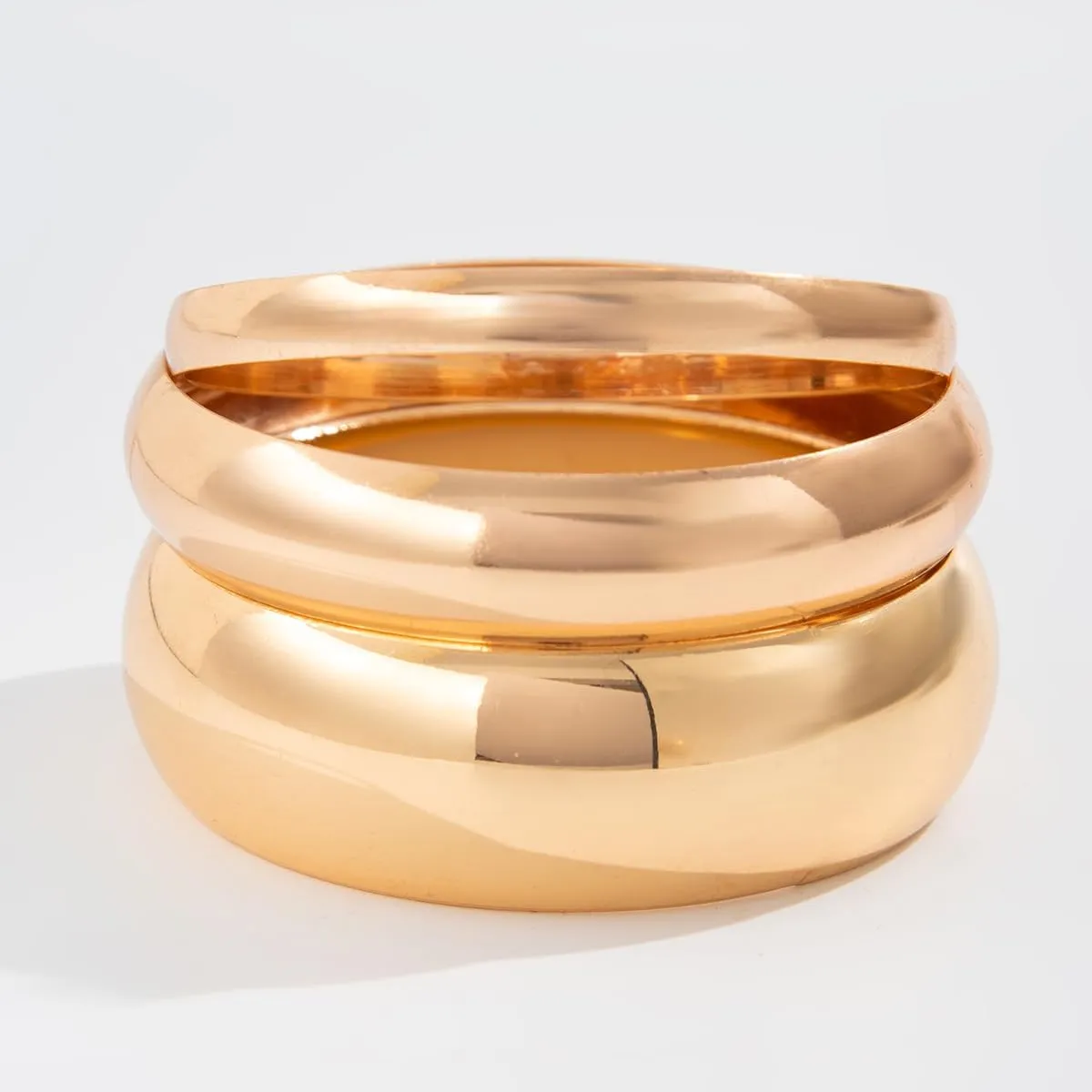 3PCS Chunky Gold Bangle Bracelets Trendy Wide Chunky Cuff Bangles Bracelets Gold Stackable Bracelets Jewelry for Women