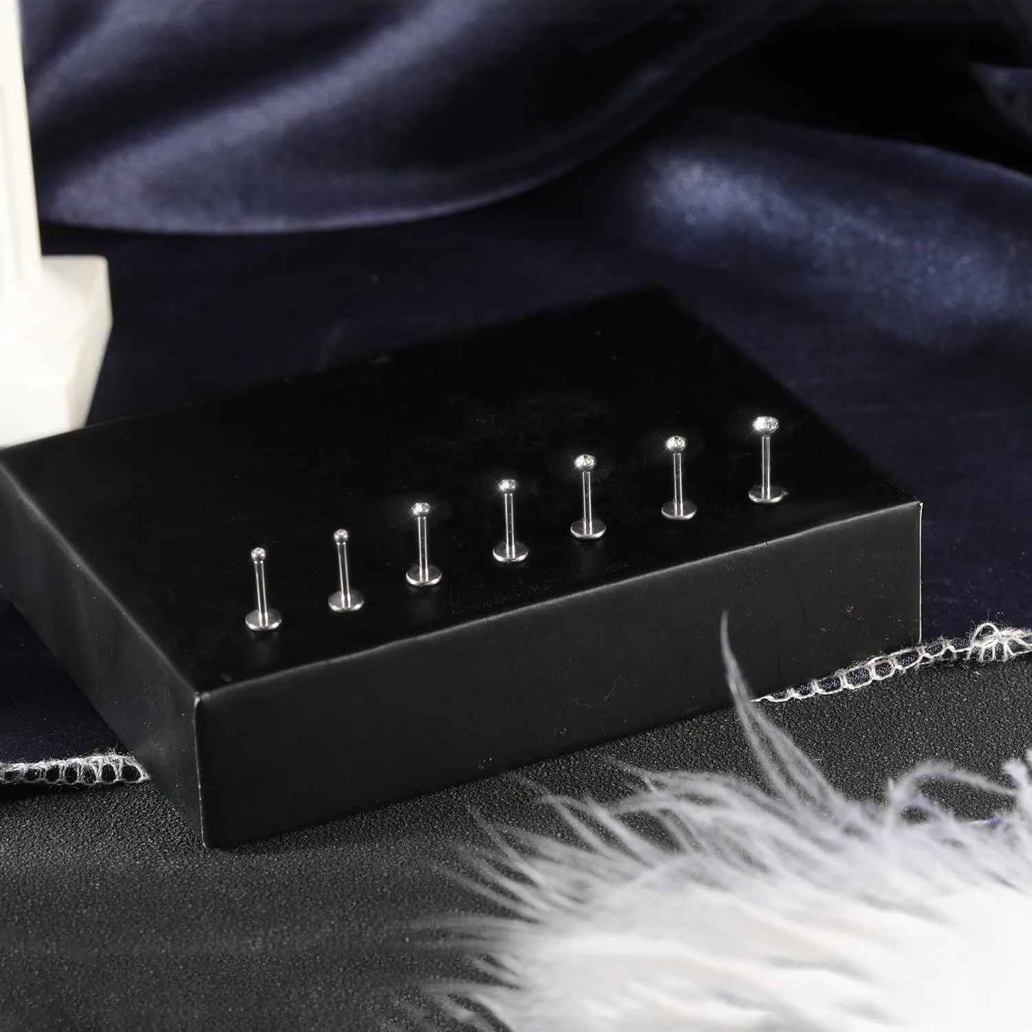 8Pcs 20G 18G Threadless Push in Nose Stud Rings for Women Men Stainless Steel Nose Studs Nostril Piercing Jewelry CZ Nose Rings Studs 1.5MM 2MM 2.5MM 3MM Black Silver Gold Bar Length 7mm 5mm