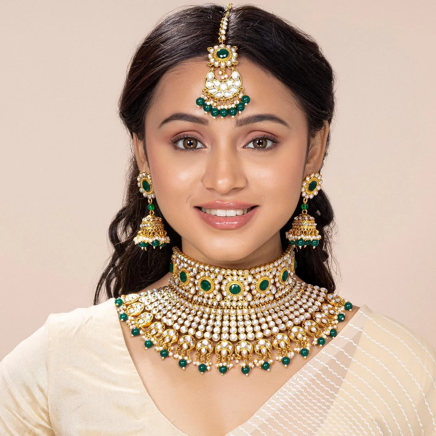 Aheli Ethnic Kundan Pearl Bridal Choker Necklace Earrings with Maang Tikka Gift for Women Indian Traditional Bollywood Fashion Jewelry Set