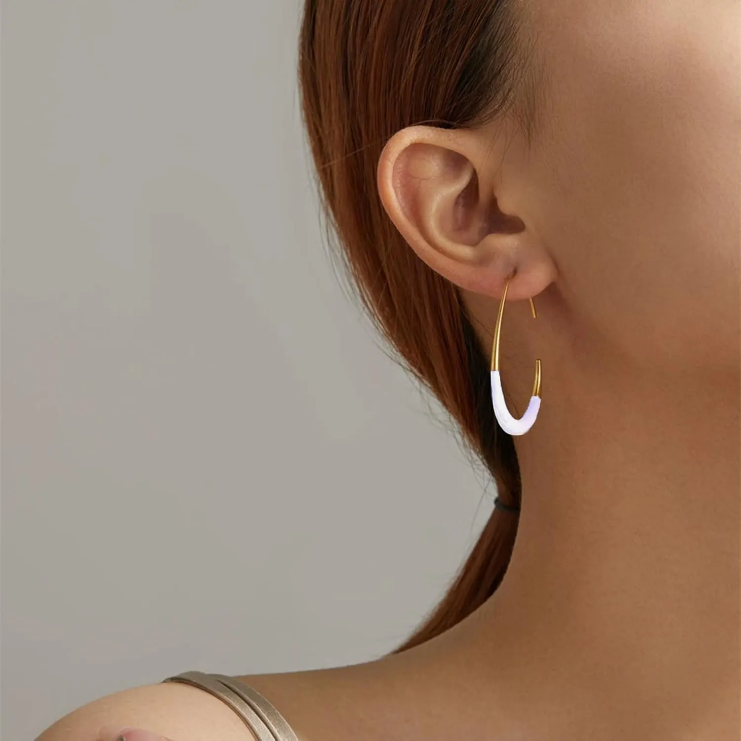 Bi&Yamigeo Teardrop Open Hoop Earrings for Women Gold Plated Enamel Coating Oval Pull Through Tear Water Drop Dangle Earring