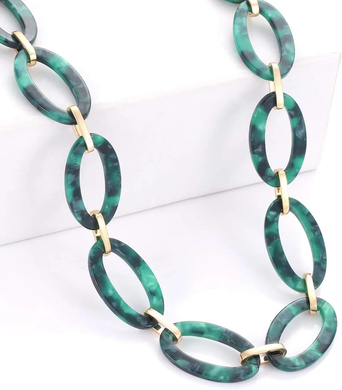 BVGA Long Necklaces for Women Acrylic Tortoise Link Necklace Leopard Print Metal Oval Resin Chain Link Acetate Collar Necklace