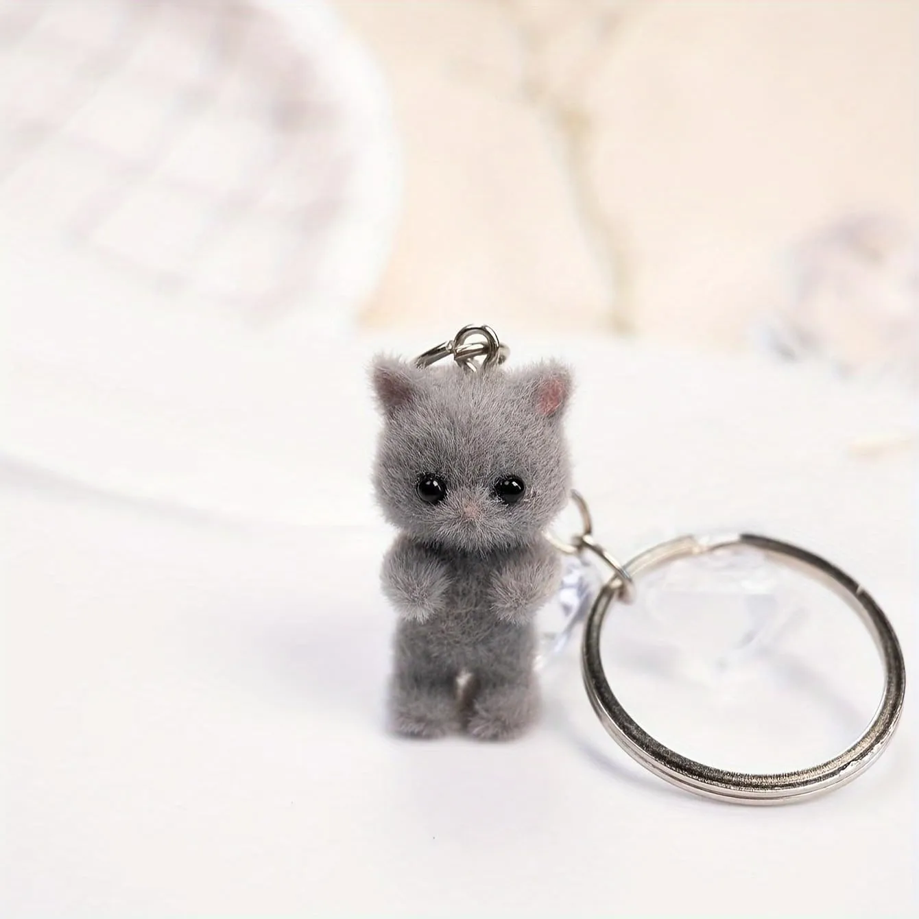 Cat Keychain Y2K Cute Fuzzy Aesthetic Kawaii Keychains charms Accessories for Bag Backpack Wallet Pendants Decor