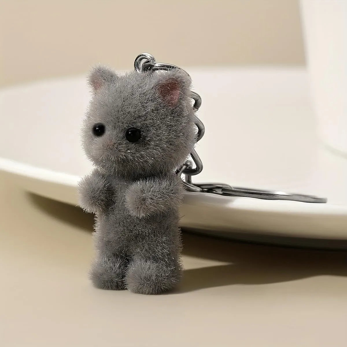 Cat Keychain Y2K Cute Fuzzy Aesthetic Kawaii Keychains charms Accessories for Bag Backpack Wallet Pendants Decor