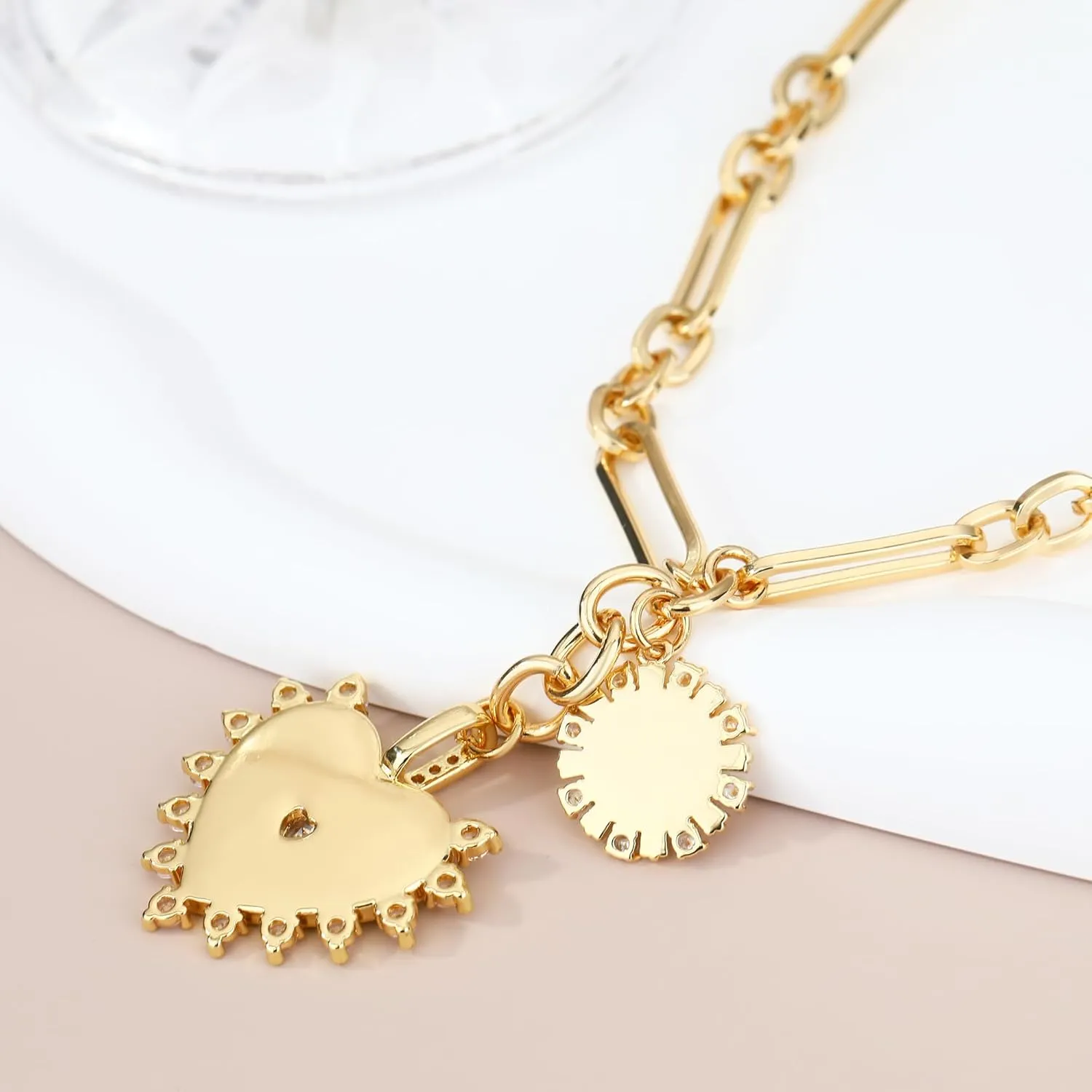 Chunky Gold Sun Heart Pendant Charm Necklace for Women 18K Gold Plated Thick Paperclip Chain Choker Necklaces Hip Hop Valentines Day Gift Jewelry