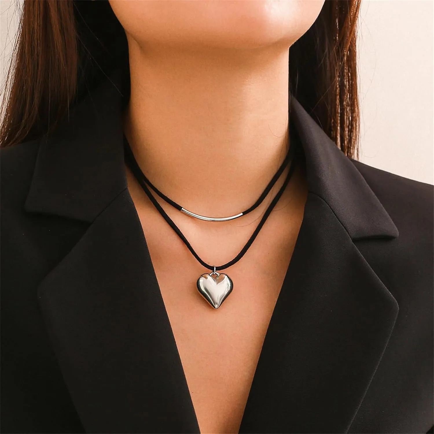 Chunky Layered Heart Choker Necklace, Statement Gold Puffy Love Heart Pendant Black Rope Necklace Charm Y2k Accessories Necklaces Jewelry for Women