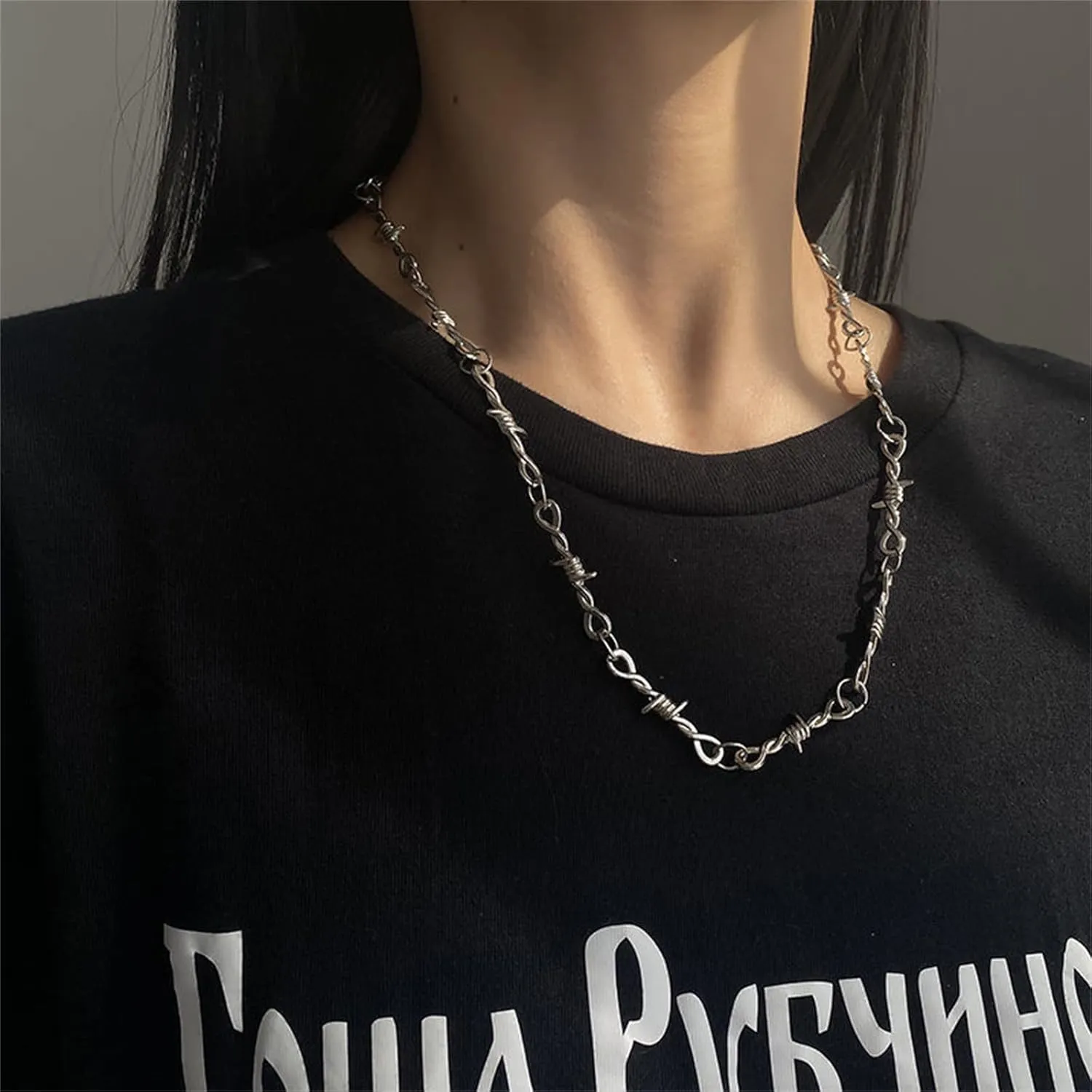 coadipress Unisex Gothic Thorns Choker Necklace for Men Women Personalized Punk Hip Hop Heavy Duty Padlock Metal Collar Thorns Barbed Wire Choker Necklace Harajuku Chain Jewelry Gift