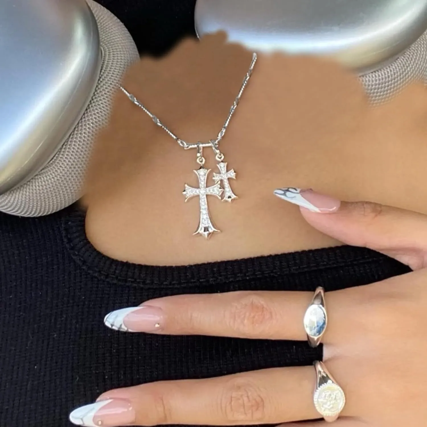 Cross Necklace for Women 14K Gold/Silver Plated Double Cross Pendant Necklace Dainty Trendy Diamond Cross Charm Link Chain Choker Delicate Faith Jewelry Religious Gifts for Men