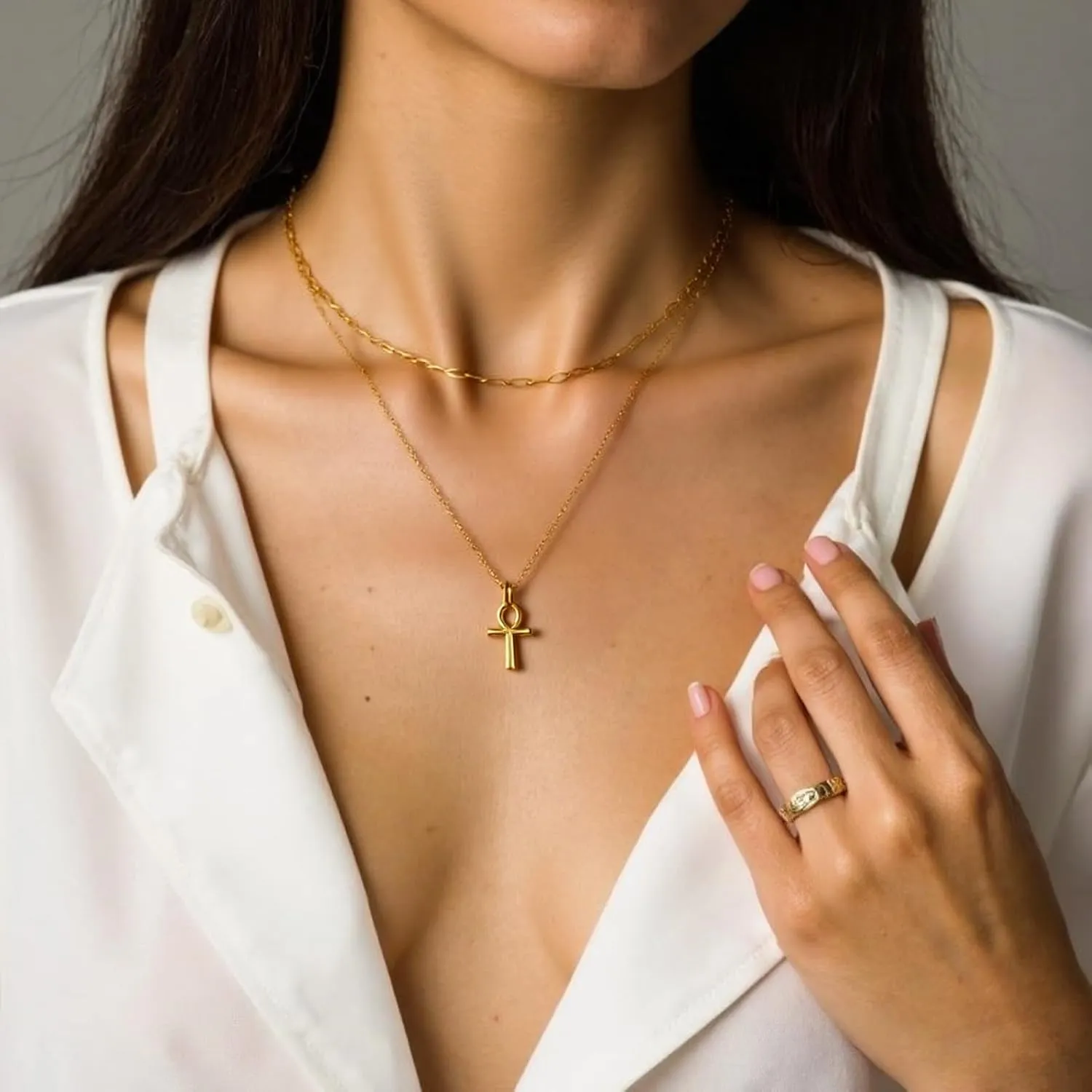Cross Necklace for Women Dainty 18K Gold Plated Cross Chain Gold Cross Pendant Cute Cimple Necklaces for Women Trendy
