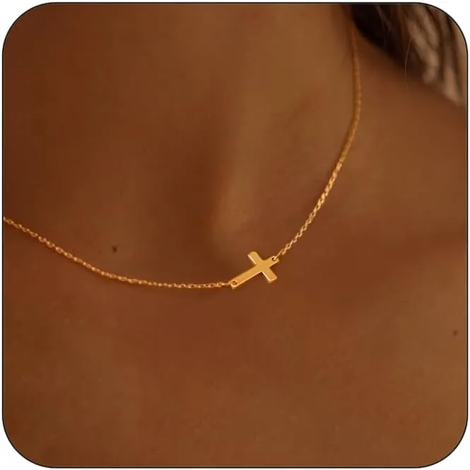 Cross Necklace for Women Dainty 18K Gold Plated Cross Chain Gold Cross Pendant Cute Cimple Necklaces for Women Trendy