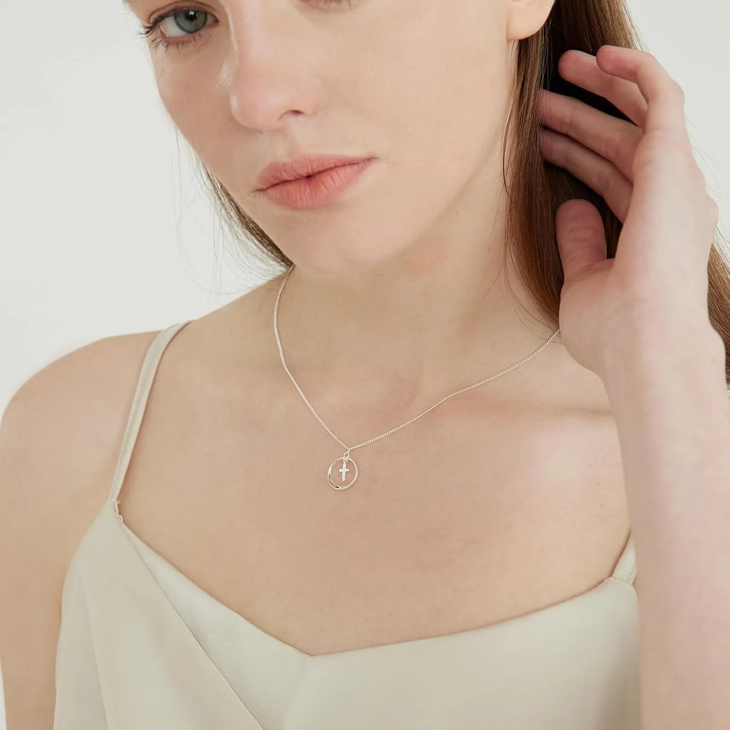 Dainty 925 Sterling Silver Cross Necklace for Women, Trendy Womens Cross Necklace for Girls Simple Silver Pendant Link Chains for Teen Girls Birthday Jewelry Gifts