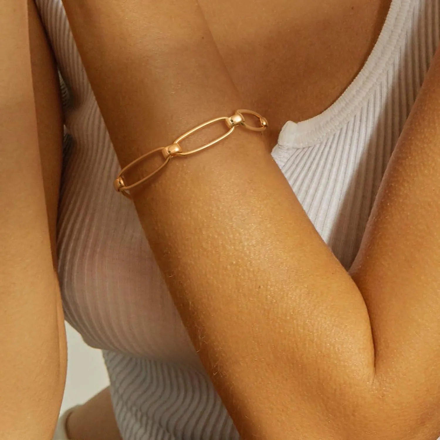 Dremmy Studios Gold Bracelet for Women 18K Gold Plated Dainty Paperclip Cubic Zirconia Disc Coin Star Cable Satellite Bead Pearl Simple Boho Minimalist Stacking Layered Link Jewelry Gift