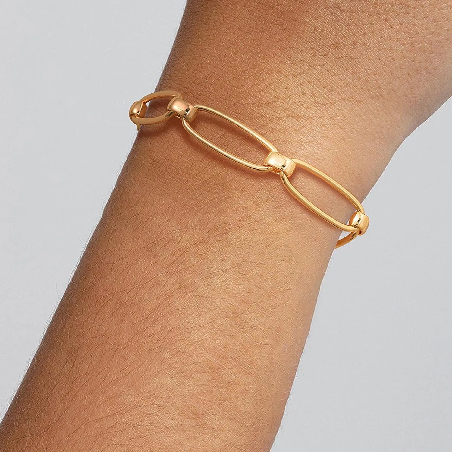 Dremmy Studios Gold Bracelet for Women 18K Gold Plated Dainty Paperclip Cubic Zirconia Disc Coin Star Cable Satellite Bead Pearl Simple Boho Minimalist Stacking Layered Link Jewelry Gift