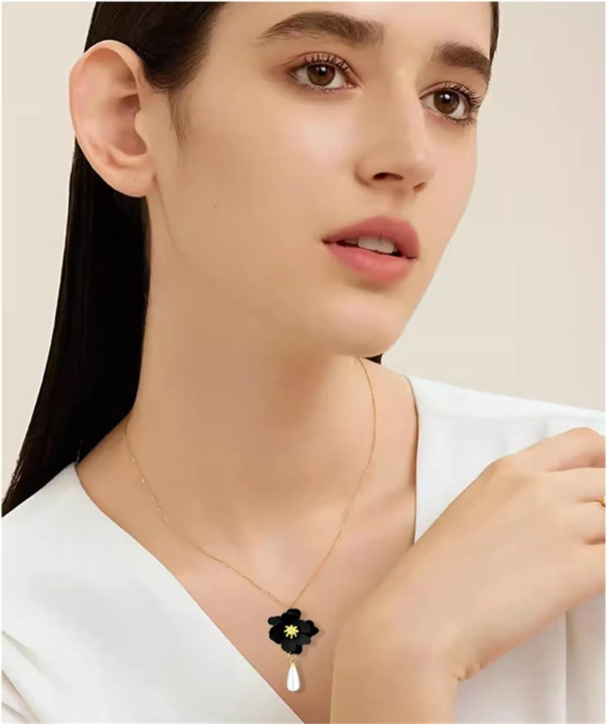 Dreuyet Bohemian Pearl Matte Flower Earring And Necklace Set For Women Elegant Layered Tiered Floral Petal Pearl Drop Dangle Earrings Charming Daisy Flower With White Pearls Earring Summer Holiday Wedding Jewelry
