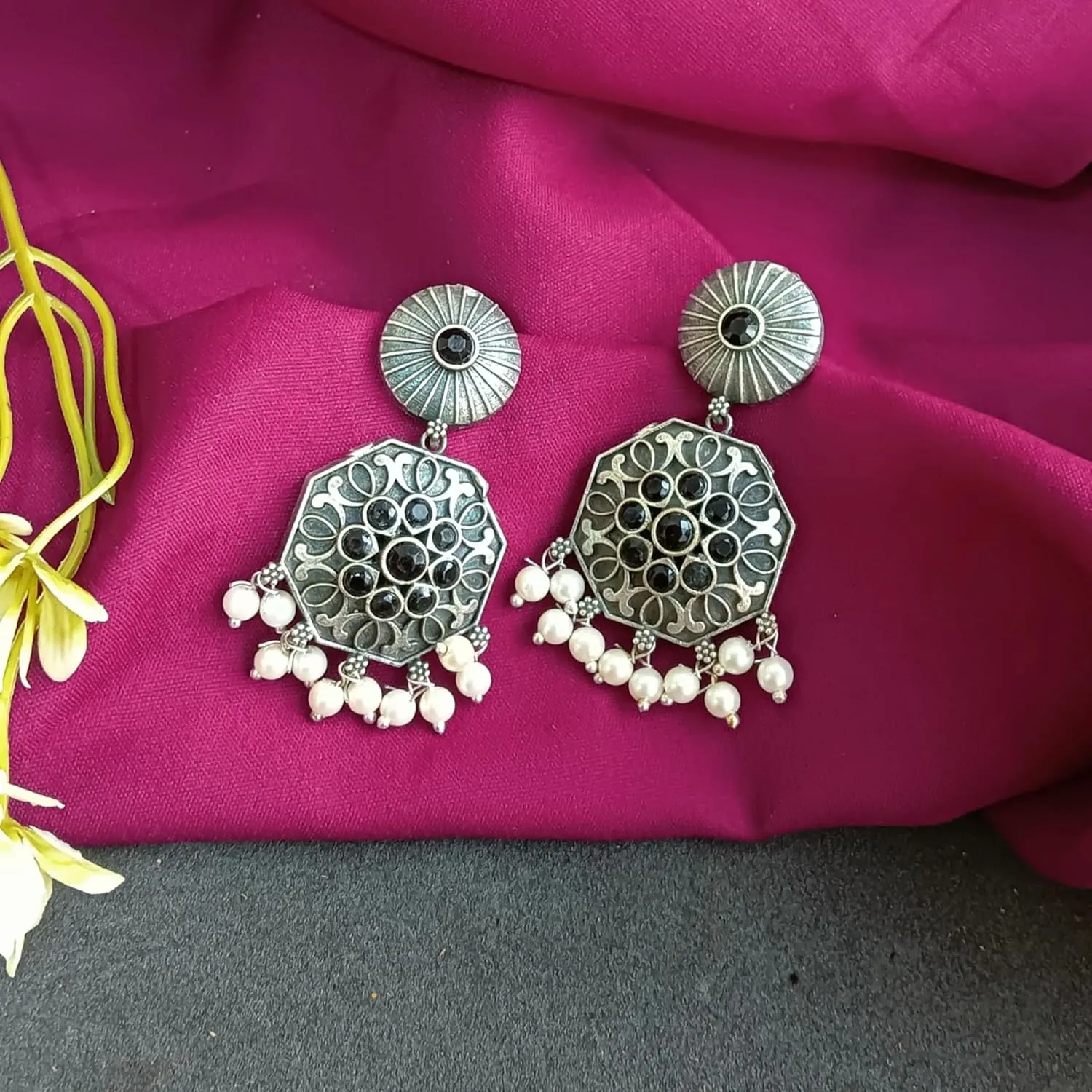 Efulgenz Indian Earrings for Women Crystal Faux Pearl Floral Earrings Set Dangle Earrings Bohemian Fashion Statement Earrings Jewelry for Women