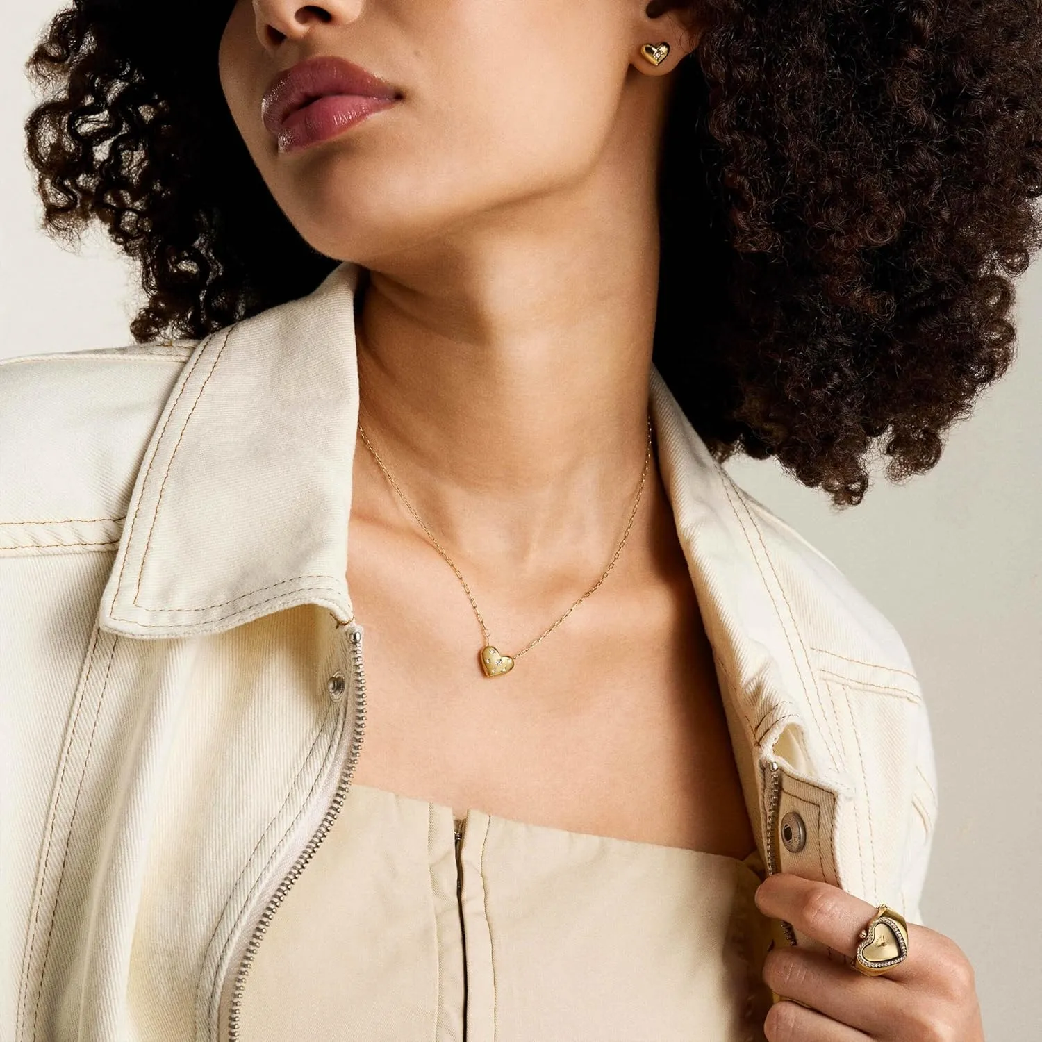 Fossil Women's Gold-Tone Stainless Steel Pendant Chain Necklace for Women