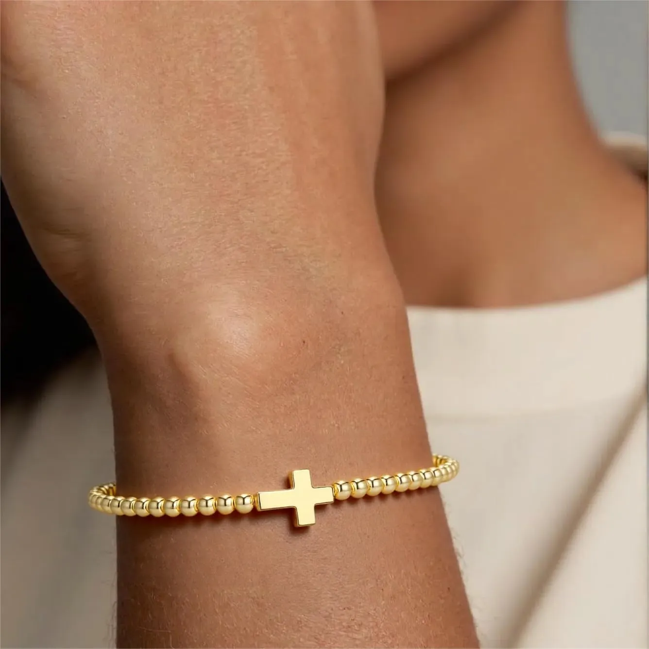 Gold Bracelets for Women 14K Gold Bead Bracelet Hypoallergenic Stretch Bracelets for Women Elastic Bracelet Trendy Teen Gift Dainty Jewelry for Women