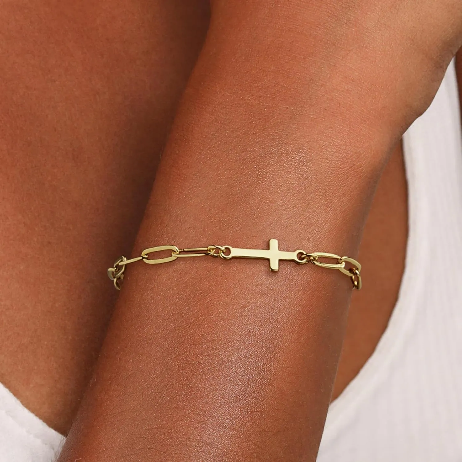 Gold Bracelets for Women, Dainty Gold Jewelry Gifts for Women, 14k Gold Bracelets for Women Non Tarnish, Trendy Gold Bracelet Waterproof, Gold Accessories for women