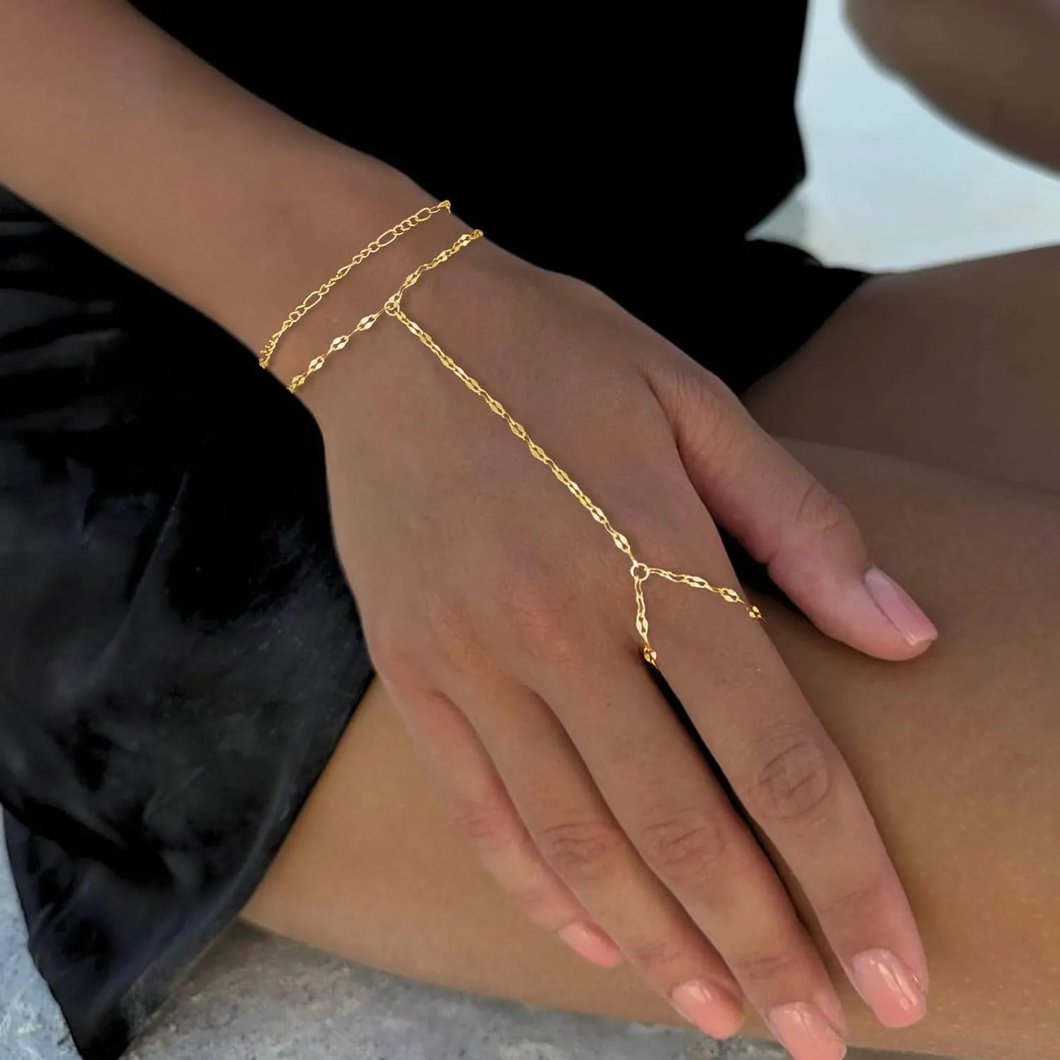 Gold Bracelets for Women Trendy, Dainty Gold Hand Chain Bracelets Stackable 14k Gold Plated Finger Ring Bracelet Hand Chain Cz Flower Layered Link Bracelets for Women Non Tarnish Jewelry Gifts