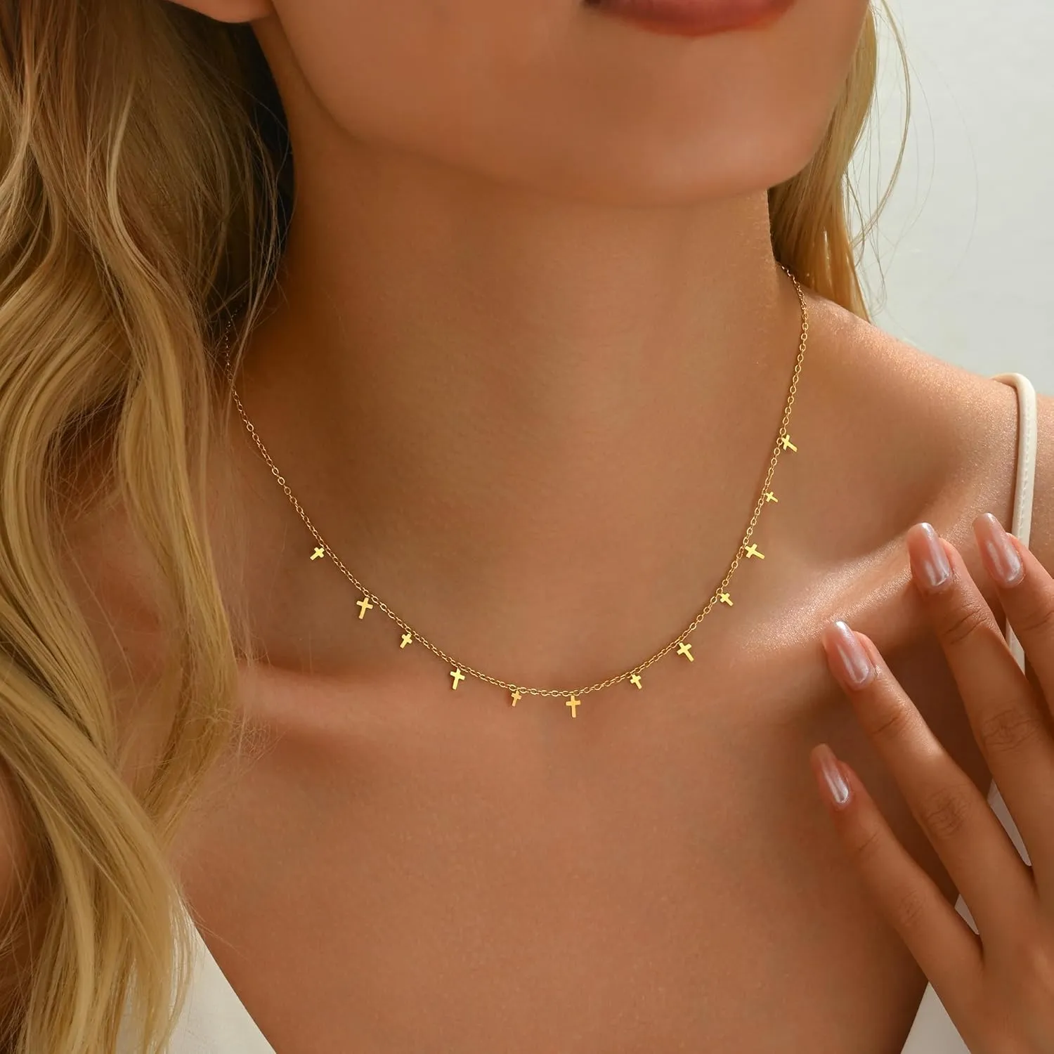 Gold Chain Necklace for Women 18K Gold Plated Stainless Steel Necklace Dainty Star Cross Heart Choker Chains Simple Delicate Minimalist Trendy Jewelry