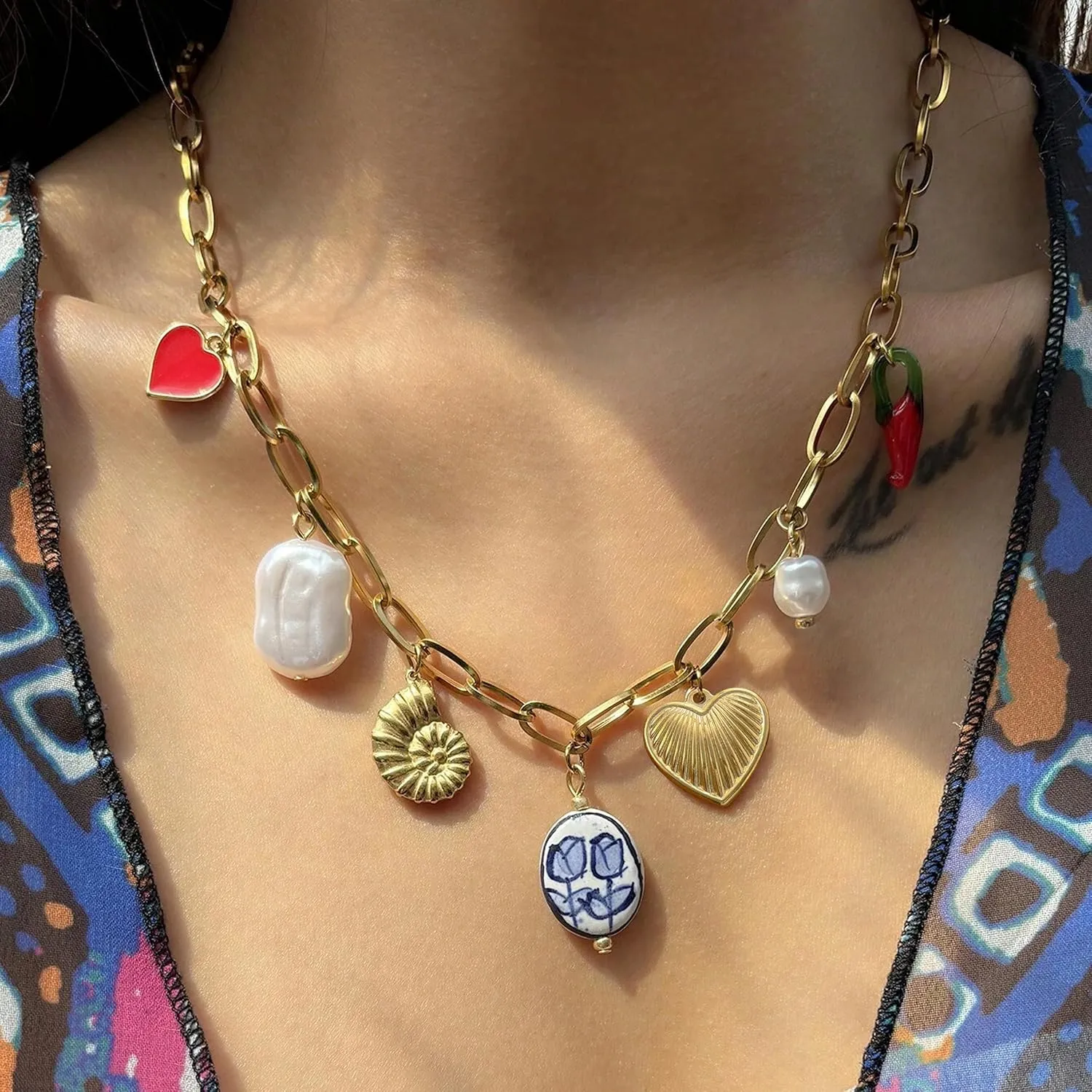 Gold Charm Necklace for Women Red Heart Cherry Strawberry Pearl Bow Cross Charms Beach Jewelry for Women Trendy Necklaces for Women 2025 Summer Gifts