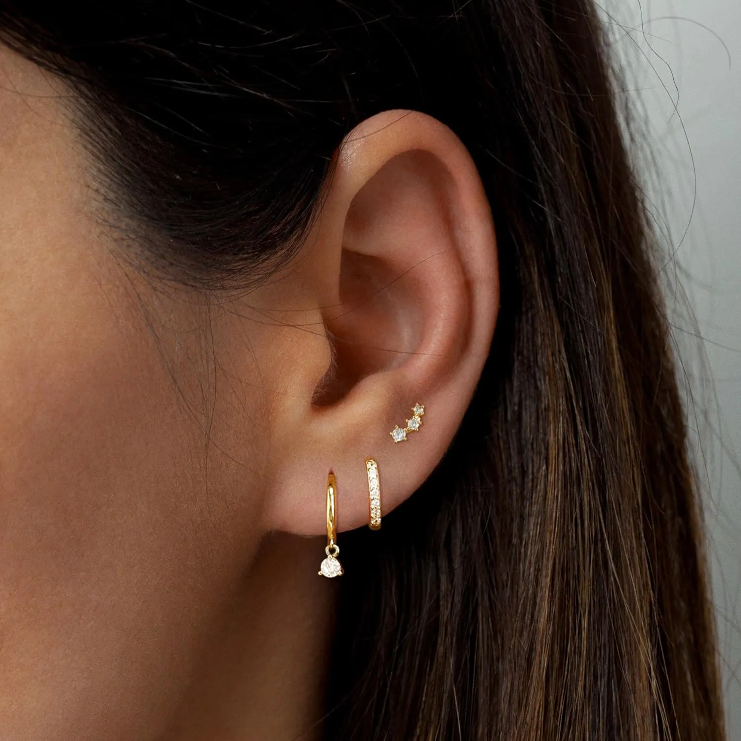 Gold Hoop Earrings for Women,14K Gold/925 Silver Plated Huggie Hoops Earrings Cubic Zirconia Jewelry Gifts