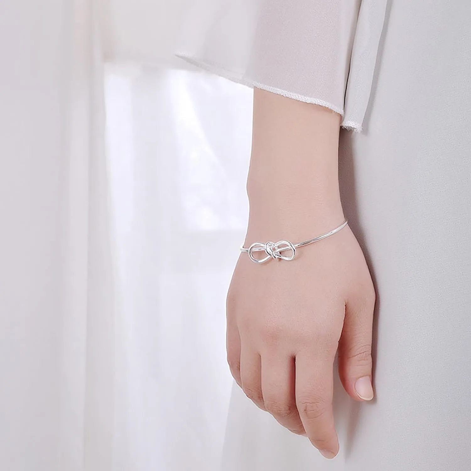 Gold/Silver Bracelets for Women Gold/Sterling Silver Plated Love Knot Bracelet Dainty Gold Snake Chain Herringbone Bracelets Friendship Jewelry s
