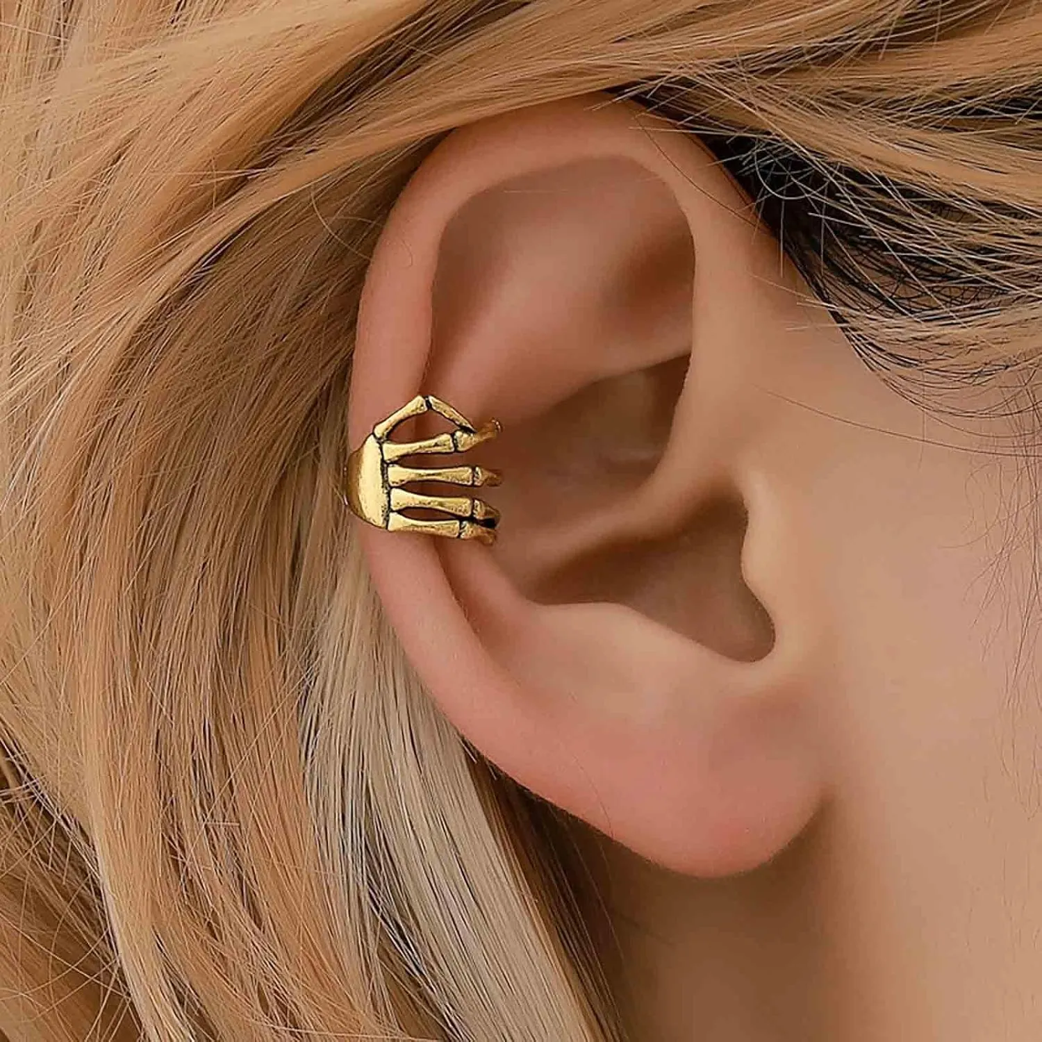 Gothic Skull Hand Ear Cuff Earrings Halloween Skull Hand Earrings Devil's Talons Cartilage Cuff Earrings Gold Skeleton Hand Cuff Wrap Earrings Finger Hand Crawler Cuff Earrings No Piercing