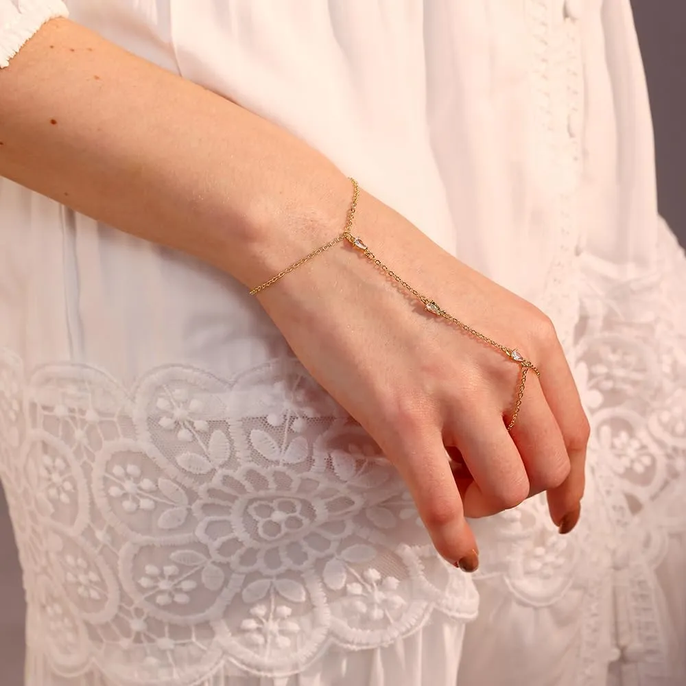 Hand Chain Gold Bracelets for Women Dainty Gold Plated Finger Ring Zircon Adjustable Hand Chain Jewelry for Women Trendy Bracelets for Women Trendy Gold Hand Chain