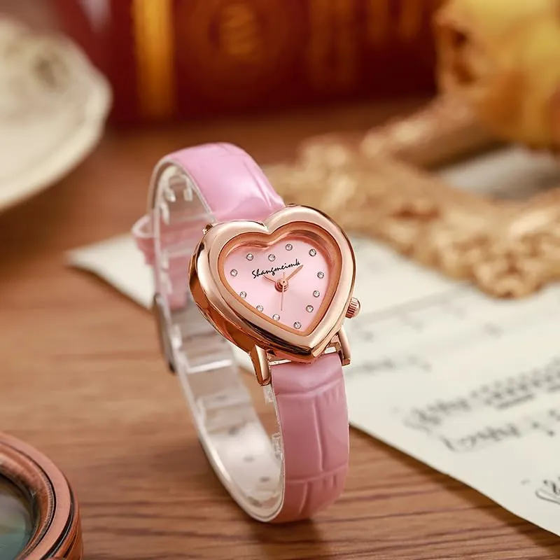 Heart Shape Retro Bracelet Watch for Man Women, Luxe Elegant, Small Dial, Minimalist Design, Chain Strap, Refined Style