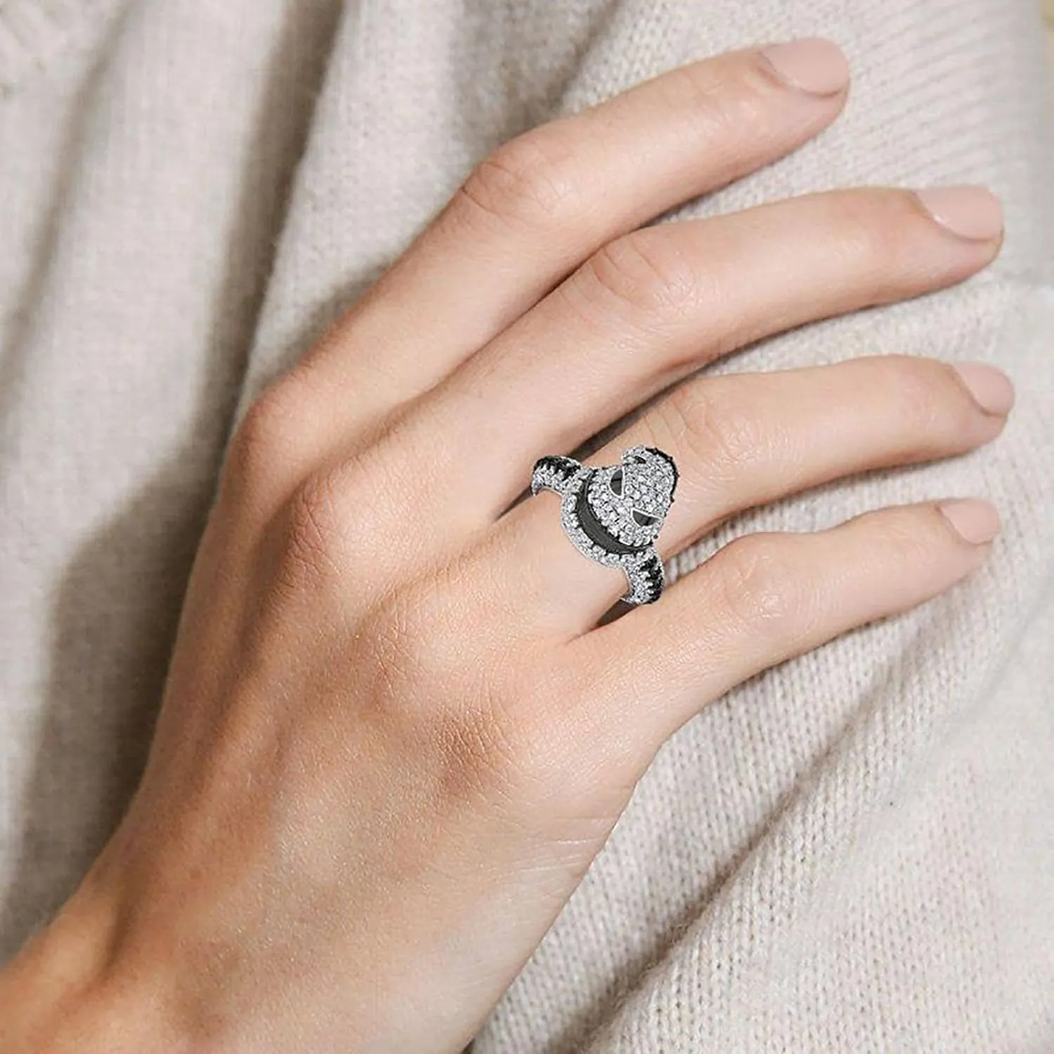 Jeulia Gothic Skull Diamond Rings: Sterling Silver Round Cut Skeleton Rings Band Halloween Romantic Jewelry Gifts for Her CZ Solitaire Engagement Rings Anniversary with Box