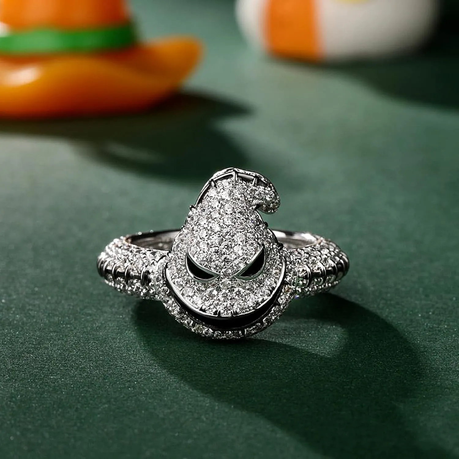 Jeulia Gothic Skull Diamond Rings: Sterling Silver Round Cut Skeleton Rings Band Halloween Romantic Jewelry Gifts for Her CZ Solitaire Engagement Rings Anniversary with Box