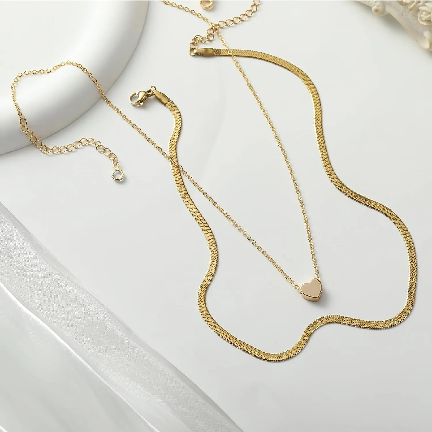Lourny Gold Layered Necklace for Women, 18K Gold Plated CZ Pendant Necklace Trendy Dainty Snake Chain Necklace Crystal Heart Cross Necklace Jewelry Gifts for Women Trendy