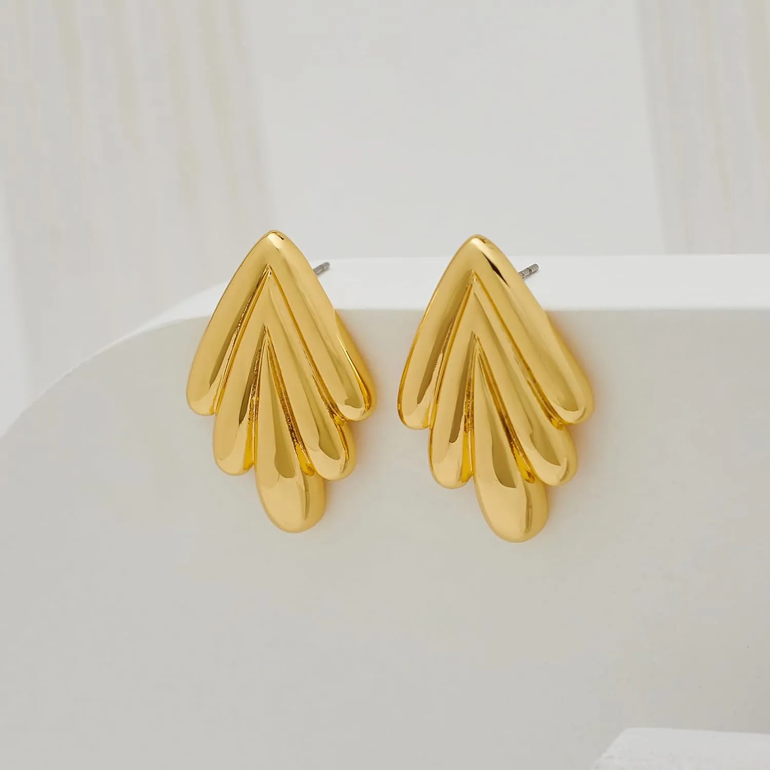 MUYAN Chunky Gold Textured Earrings for Women Trendy Minimalist Large Chunky Studs Fashion Jewelry