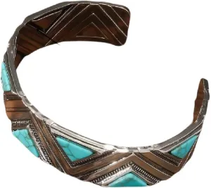 New For Trendy 2025 Vintage Triangle Texture Bracelet For Women Men Luxury Imitation Turquoise Inlay Bangles Fashion Jewelry Party Gift Jewelry Fashion Accessories Creative Gift