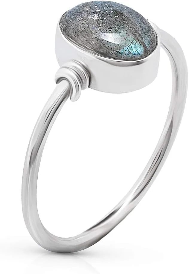 Oval Labradorite 925 Sterling Silver Ring - Delicate BOHO Chic Jewelry - Fashionable and Stylish for Women with Velvet Gift Bag/Box - Made by Indian Artisans - Size 4-9