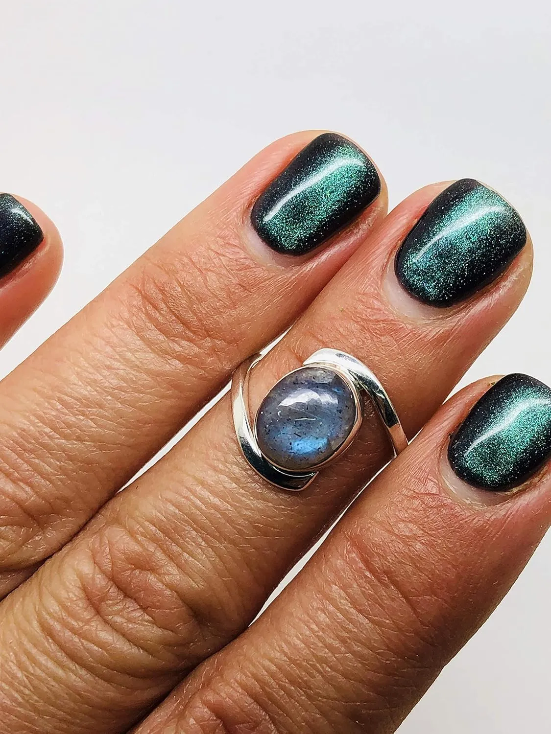 Oval Labradorite 925 Sterling Silver Ring - Delicate BOHO Chic Jewelry - Fashionable and Stylish for Women with Velvet Gift Bag/Box - Made by Indian Artisans - Size 5-10