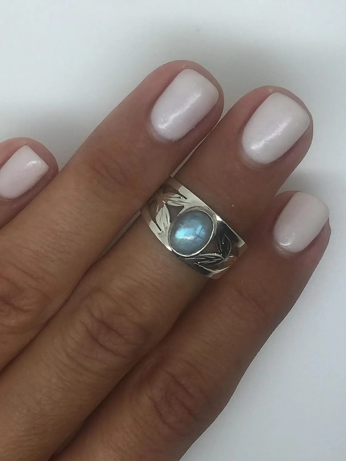 Oval Moonstone Lace 925 Sterling Silver Ring - Delicate BOHO Chic Jewelry - Fashionable and Stylish for Women with Velvet Gift Bag/Box - Made by Indian Artisans - Size 6-9