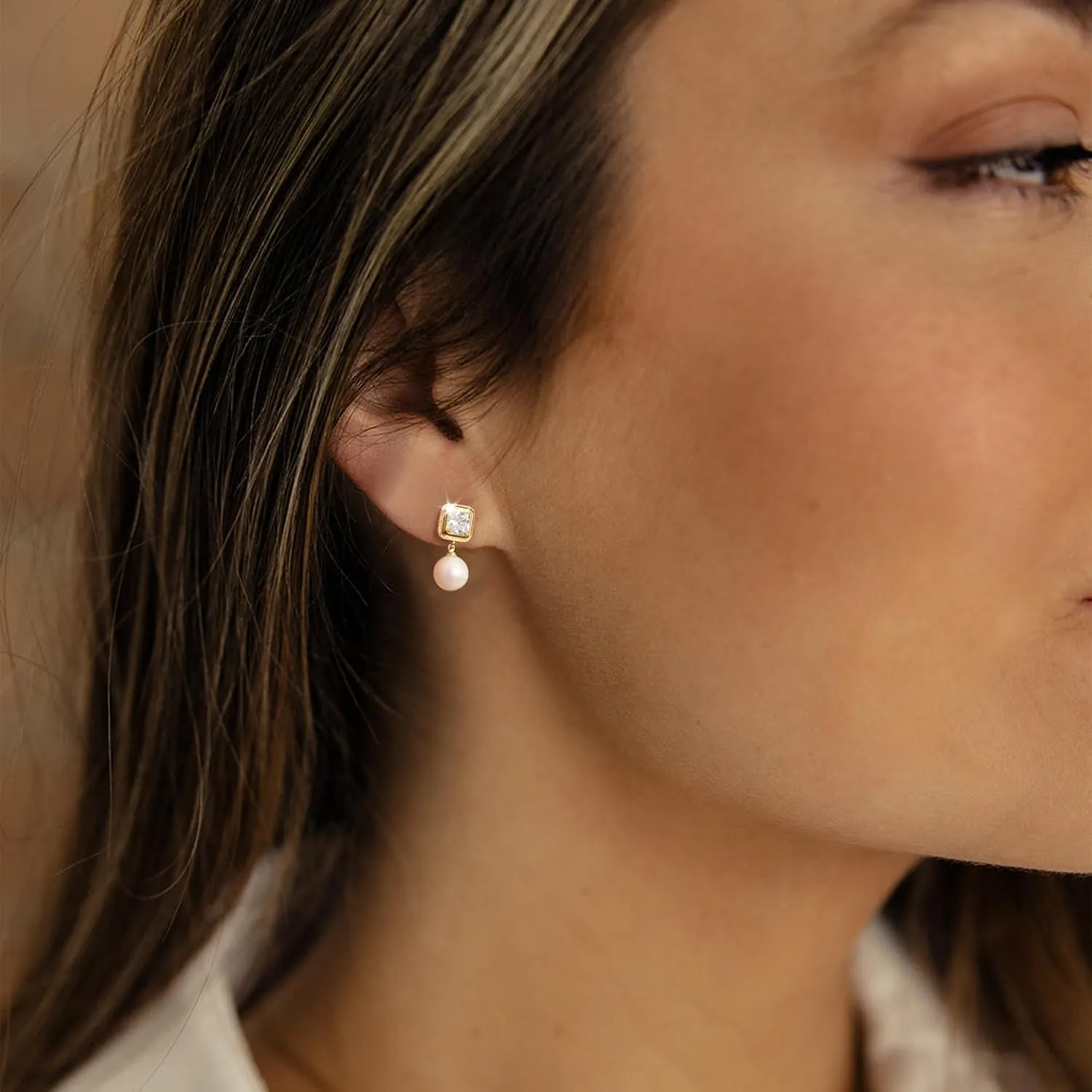 Pearl Earrings for Women, 14K Gold Plated Pearl Drop Dangle Earrings Zircon Pearl Stud Earrings Trendy Hypoallergenic Wedding Gold Hoop Earrings for Women Bridesmaid Jewelry Gift