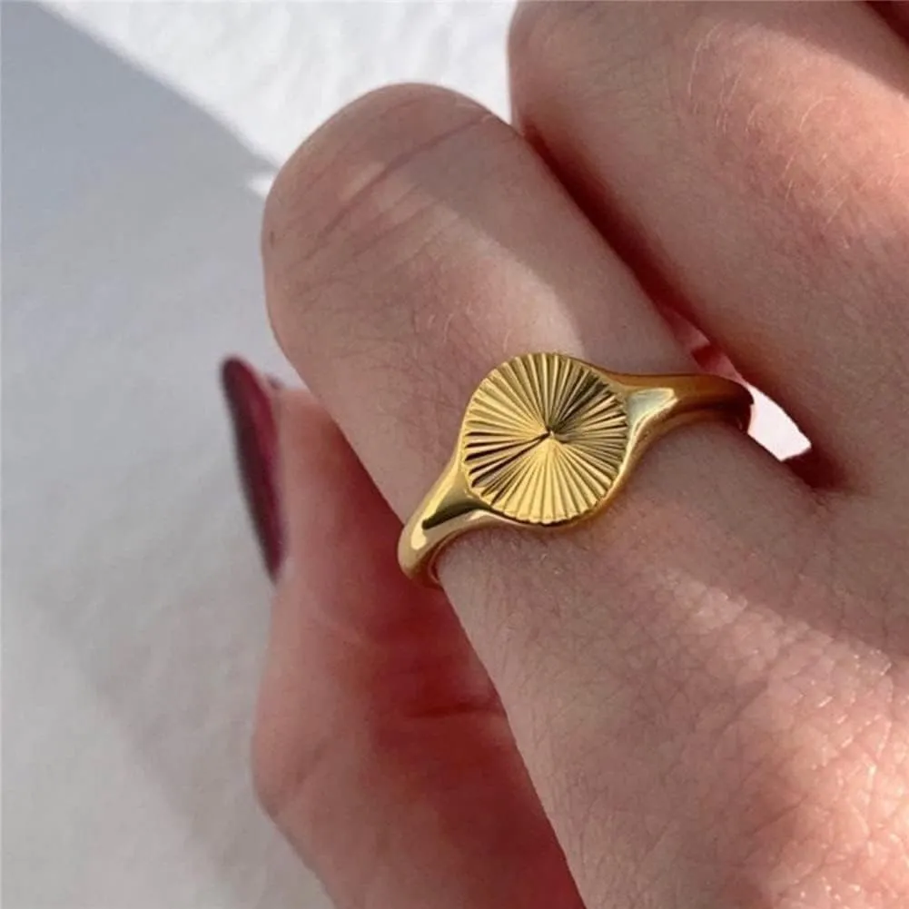 Stainless Steel Sun Burst Statement Ring 18K Gold Plated Signet Rings Sunshine Jewelry Minimalist Sunbeam Ring