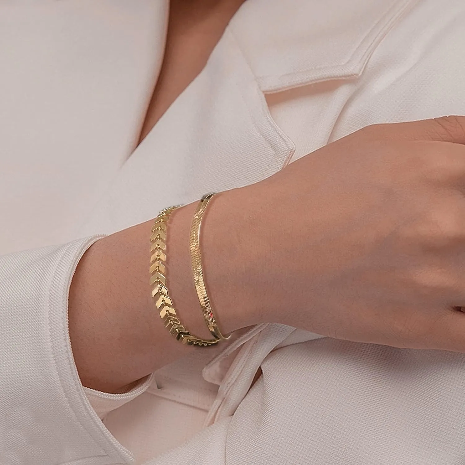 Yanoda Gold Filled Bracelet Set: 18K Gold Plated Dainty Chain Link Bracelets for Women - Handmade Layering Stacking Gift