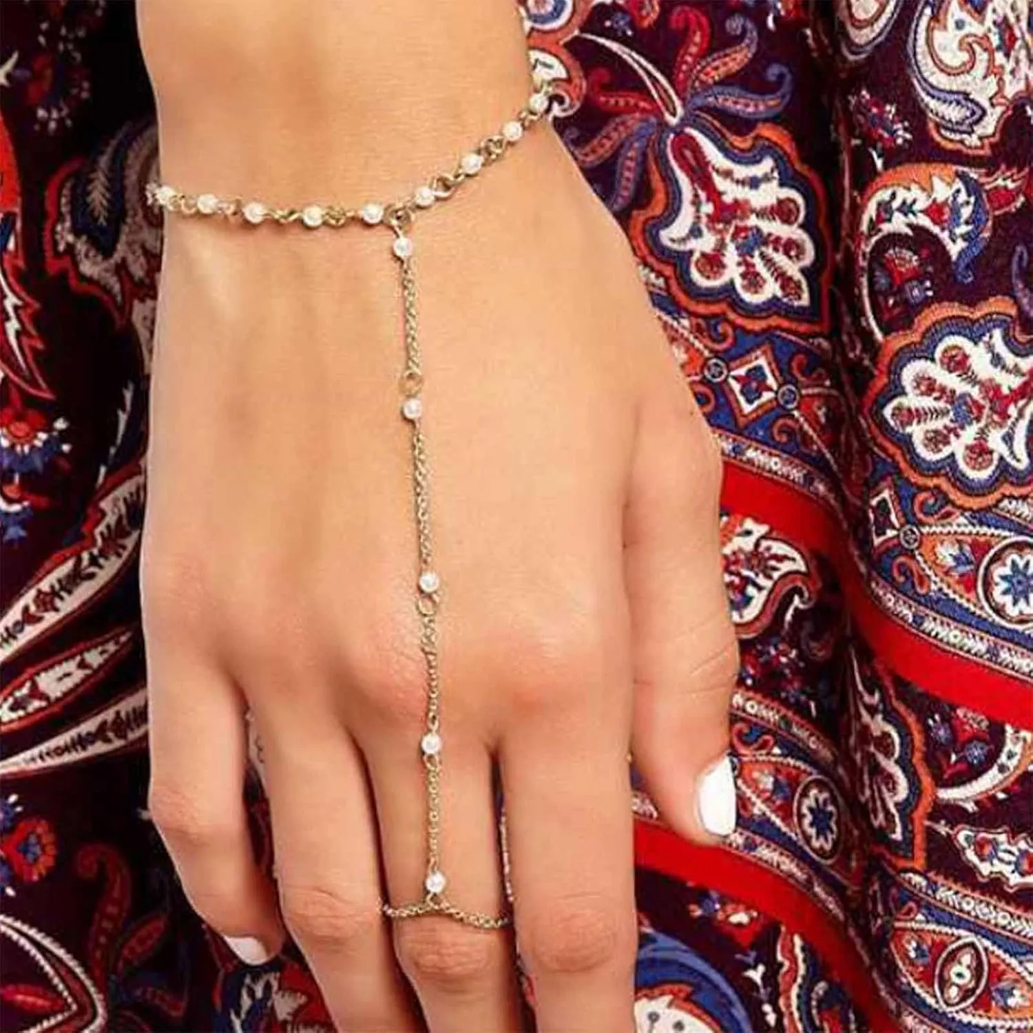 YienDoo Pearl Satellite Chain Bracelet Gold Pearl Finger Chain Pearl Beaded Station Slave Hand Chain Pearl Hand Harness Boho Pearl Bracelets Jewelry Gifts for Women